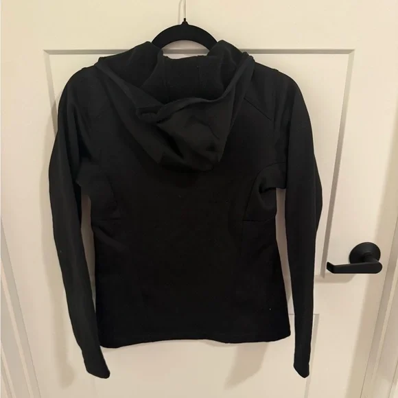 Arc’teryx Women’s Black Softshell Hooded Jacket Size S | Full Zip Outdoor Active - Picture 4 of 4